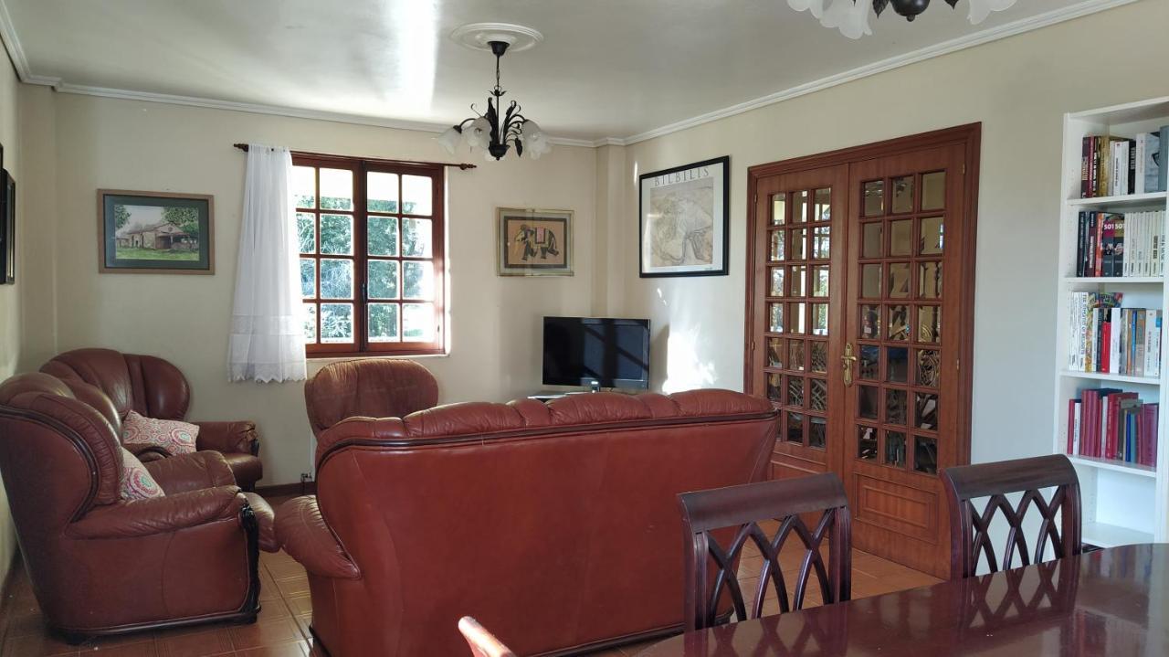 Villa Casa Con Jardin En La Playa De Almieiras à Fene Extérieur photo
